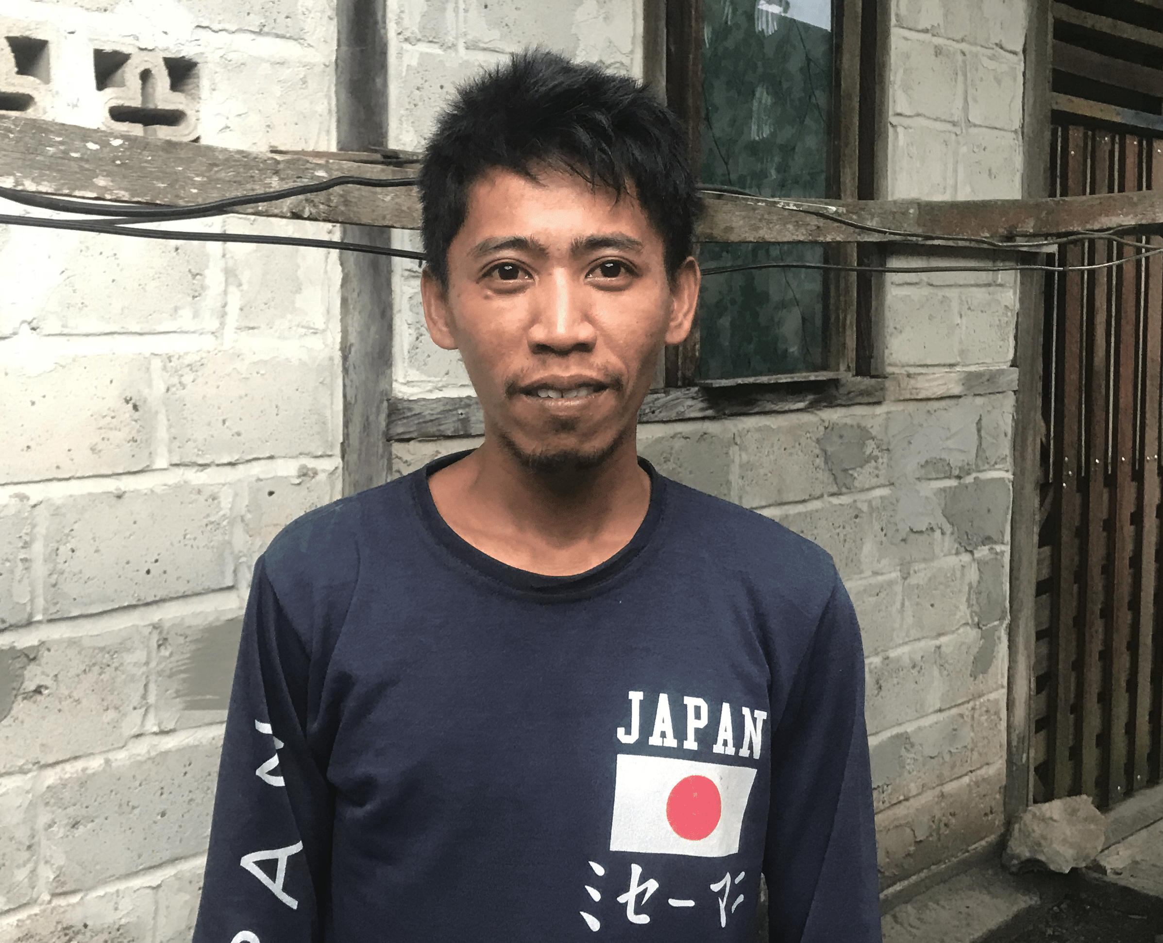 Warga Kelurahan Sungai Parit, Roland. 